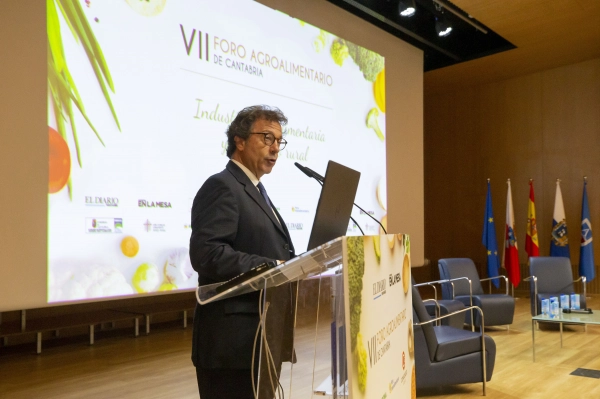 Image 1 of article Palencia se compromete a implementar medidas para desarrollar e incentivar el sector agroalimentario de Cantabria