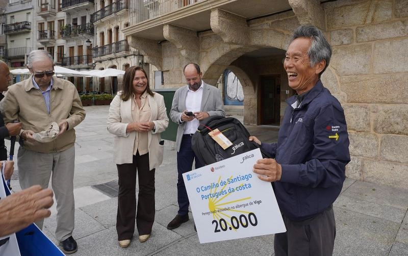 Image 0 of article El albergue de O Berbés recibe a su peregrino 20.000
