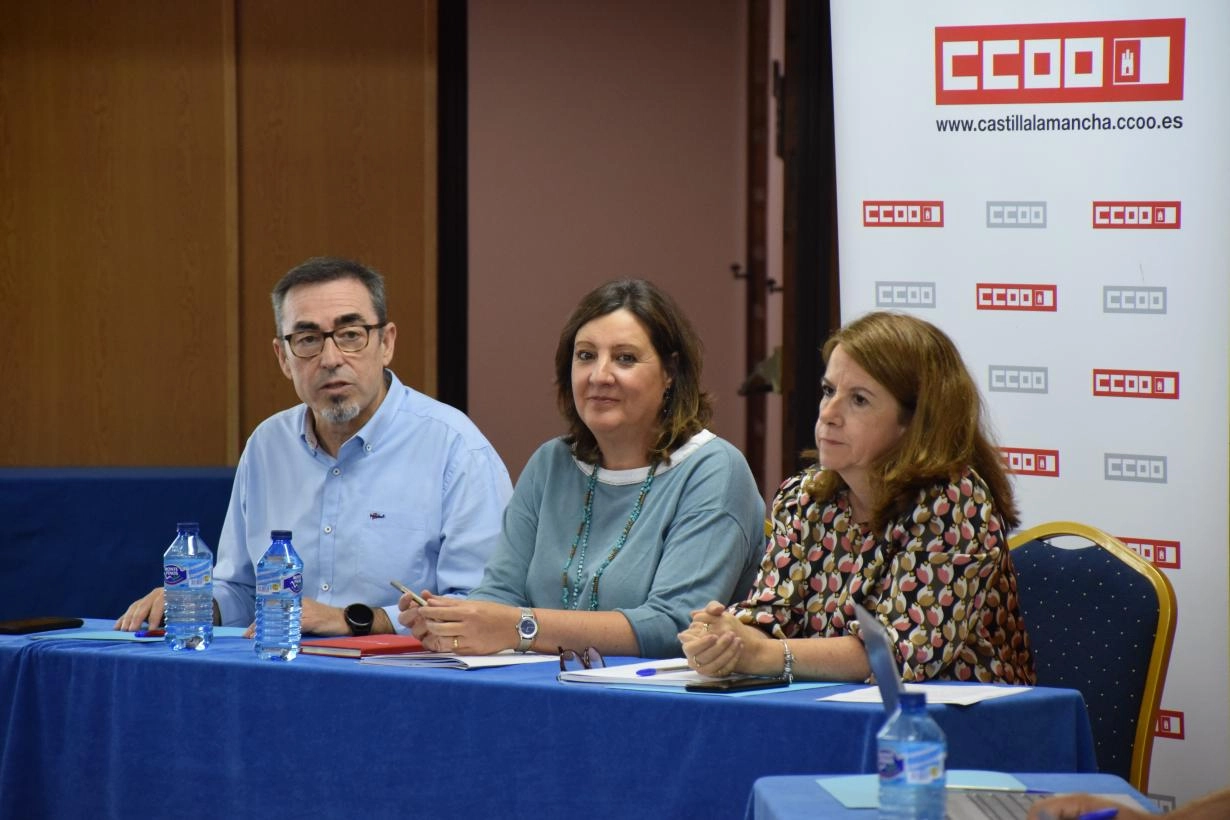 Image 0 of article El diálogo social, herramienta prioritaria para el Ejecutivo regional a la hora de abordar los retos laborales y económicos en Castilla-La Mancha