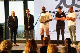 Imagen del artículo La película Los indeseables de Ladj Ly  se hace en el Zinemaldi con el Premio Agenda 2030 Euskadi Basque Country