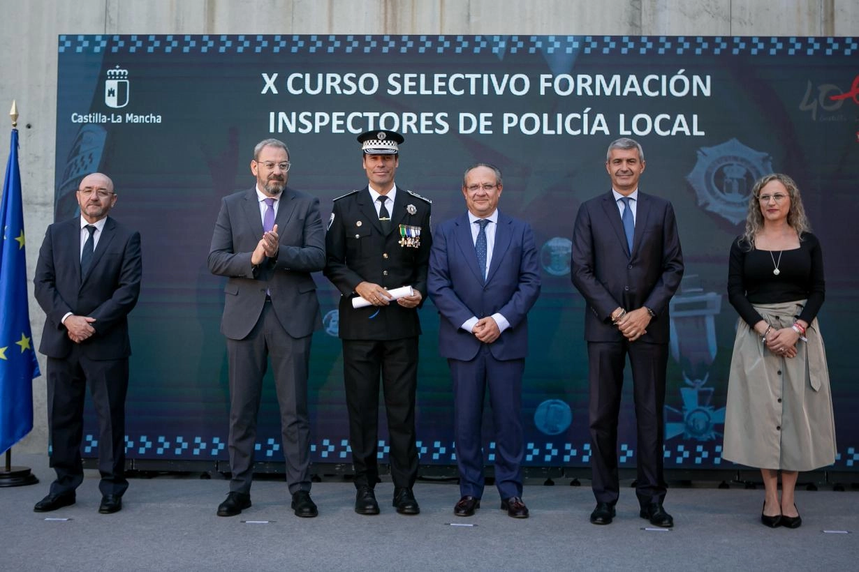 Image 1 of article El Gobierno regional ofrece su colaboración a ayuntamientos y Policía Local para seguir mejorando la profesionalidad del Cuerpo