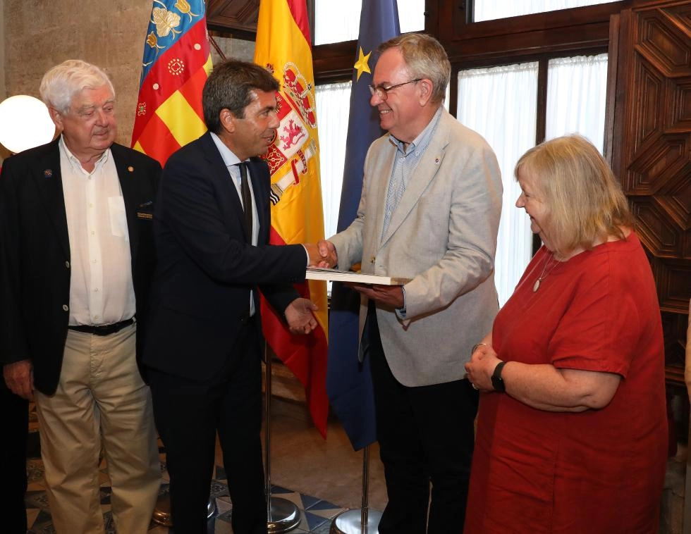 Image 0 of article Carlos Mazón se ha reunido con el presidente de Rotary Internacional