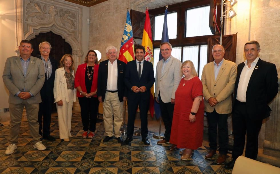 Image 2 of article Carlos Mazón se ha reunido con el presidente de Rotary Internacional