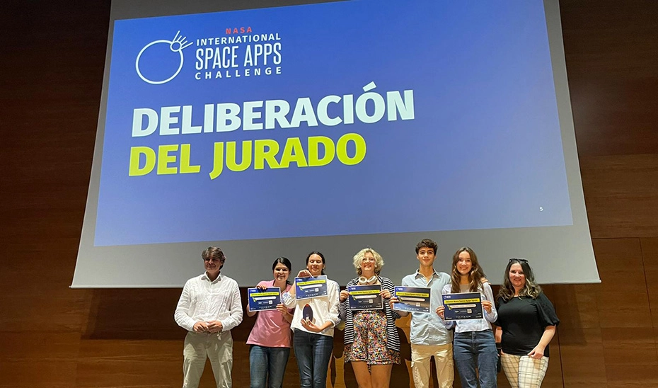 Imagen del artículo Seis jóvenes matemáticos, ingenieros y físicos y cinco estudiantes andaluces ganan el NASA International Space Apps Sevilla
