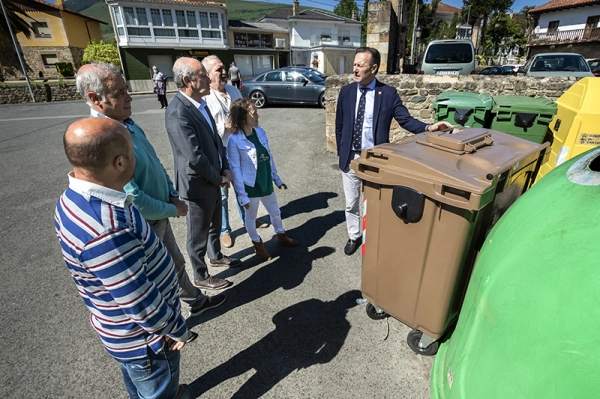 Imagen del artículo Gobierno y Ecoembes destacan el esfuerzo de los cántabros por incrementar el reciclaje de envases en los últimos años