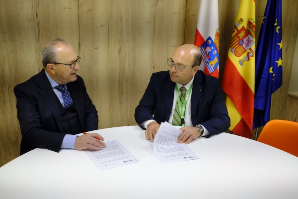 Imagen del artículo La Consejería de Turismo firma un contrato con Binter para promocionar Cantabria e incentivar la llegada de viajeros canarios