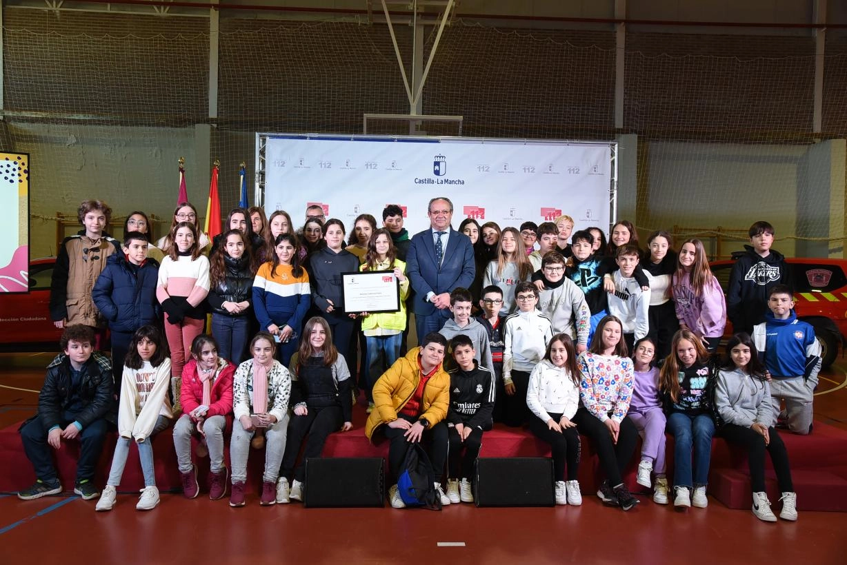 Imagen del artículo El Gobierno de Castilla-La Mancha convoca la XII edición del concurso de dibujo escolar del 1-1-2 para los colegios de Educación Primaria