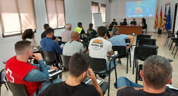 Imagen del artículo La Dirección General de Emergencias e Interior se reúne en Ibiza con los responsables de la seguridad en las playas para preparar la temporada de verano