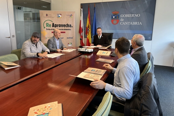 Imagen del artículo Blanco destaca la consolidación de la campaña 'Re-Aprovecha' de lucha contra el despilfarro alimentario en Cantabria