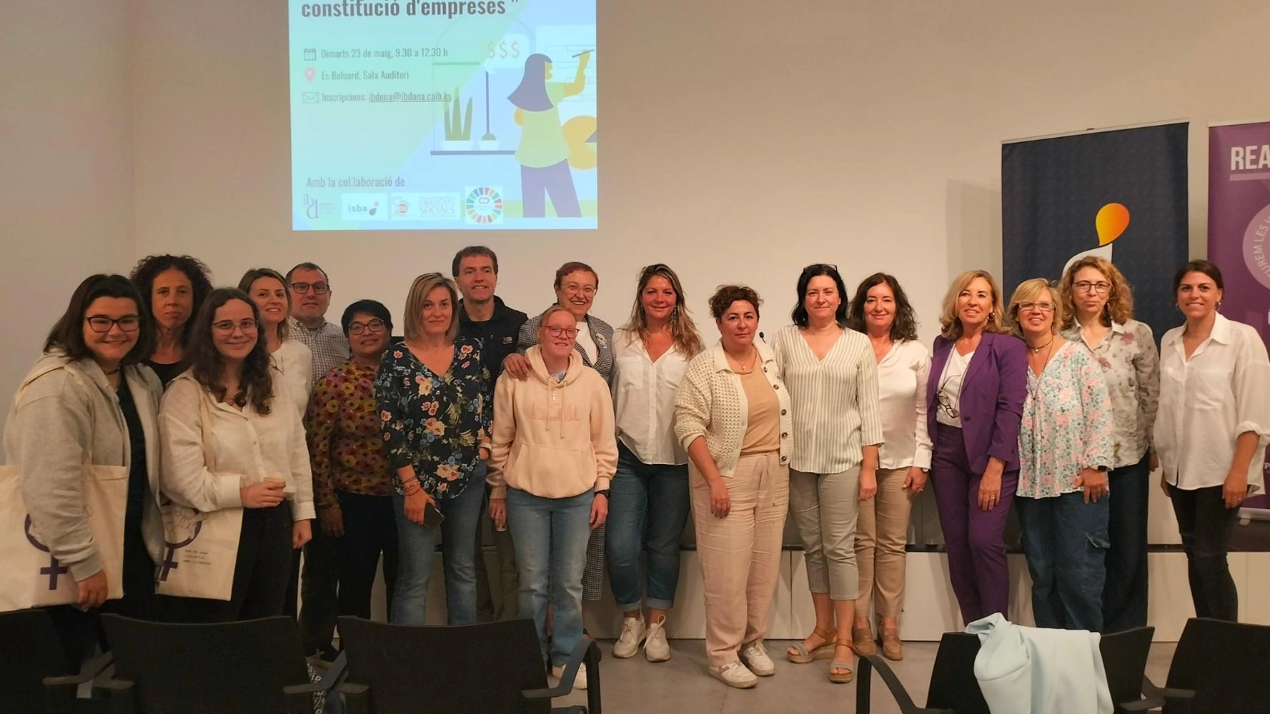 Imagen del artículo Los coordinadores de las aulas de emprendimiento de centros de las Balears participan en una jornada dirigida a mujeres emprendedoras