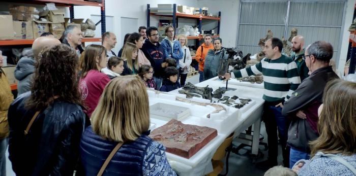 Imagen del artículo 650 personas descubren ciencia en las entrañas de la Fundación Dinópolis