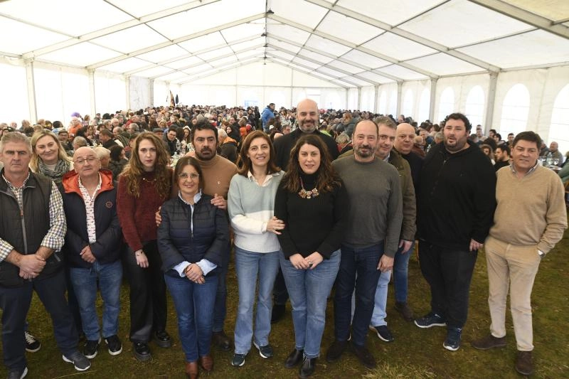 Imagen del artículo Ángeles Vázquez ensalza la fiesta del Cabrito de Vilariño de Conso como un referente gastronómico de Galicia