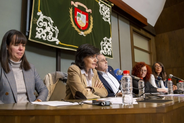 Image 2 of article El Gobierno de Cantabria reafirma su compromiso con la igualdad en el Día de la Mujer y la Niña en la Ciencia