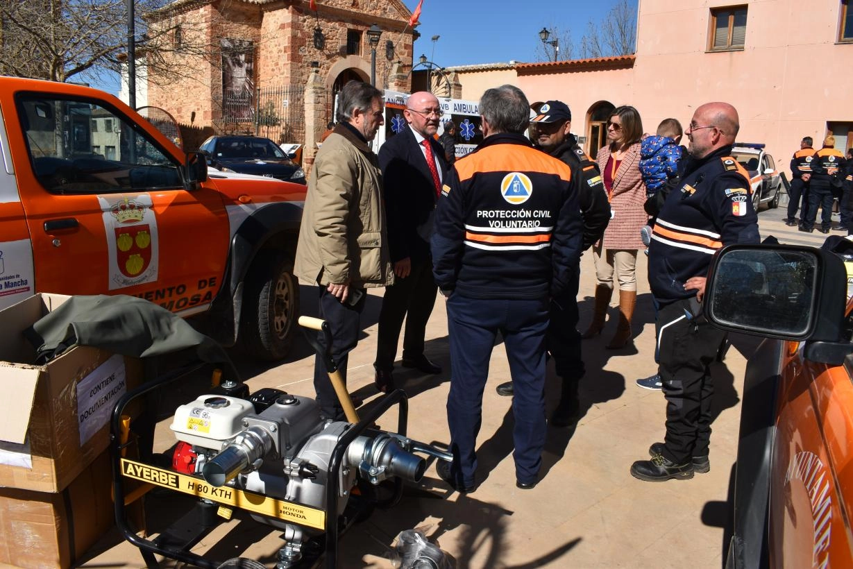 Image 1 of article El Gobierno de Castilla-La Mancha ha destinado cerca de 2,8 millones de euros a nuevo equipamiento para Protección Civil desde el año 2015