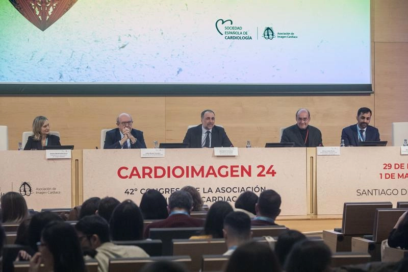 Imagen del artículo Comesaña destaca la importancia de la imagen cardíaca en la investigación de las enfermedades cardiovasculares y las inversiones del Sergas en equipación diagnóstico