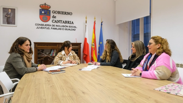 Imagen del artículo Gómez del Río destaca la importancia del acogimiento familiar como medida de protección a la infancia