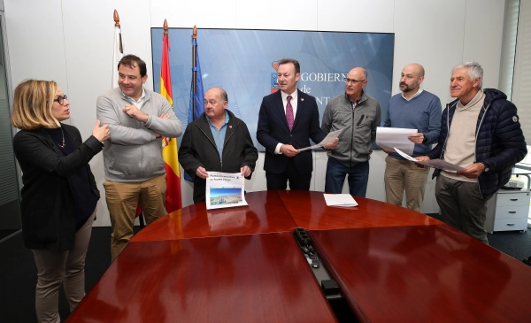 Imagen del artículo El Gobierno organiza una plantación arbustiva para compensar la huella de carbono emitida en el Torneo Nacional de Balonmano Hierba de Puente Viesgo