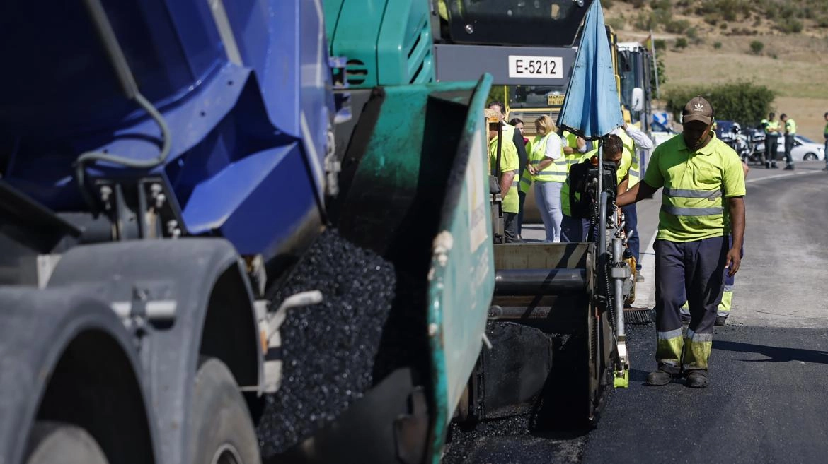 Imagen del artículo La Comunidad de Madrid finaliza las obras de mejora de firme en siete kilómetros de su red de carreteras
