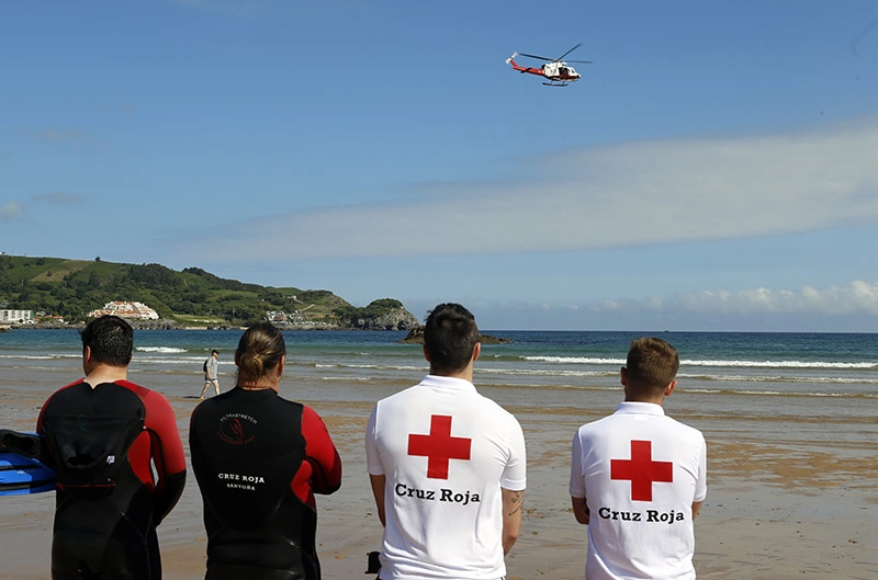 Imagen del artículo La Consejería de Presidencia invierte 600.000 euros en ayudas a los ayuntamientos para reforzar el dispositivo de salvamento en playas