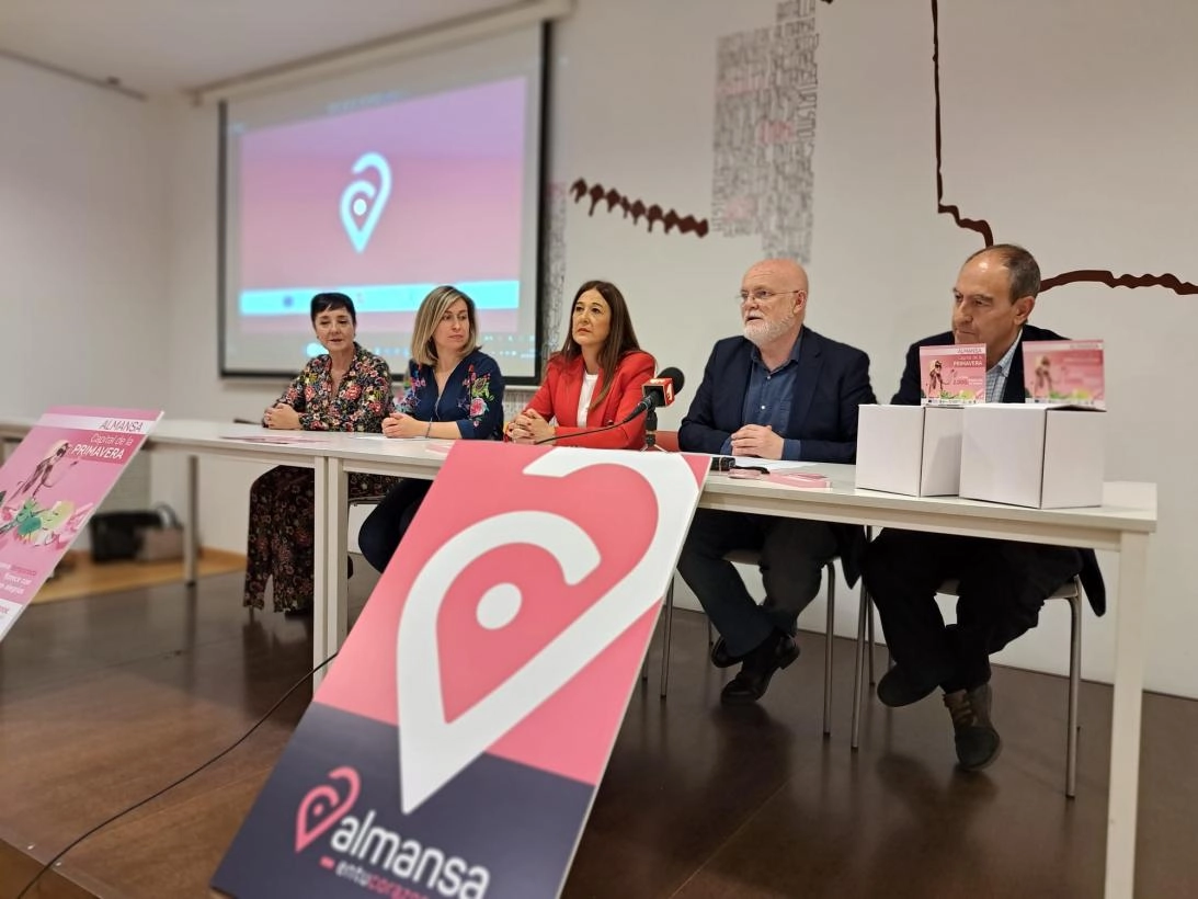 Imagen del artículo El Gobierno regional apoya con más de 120.000 euros la digitalización y modernización del comercio local de Almansa