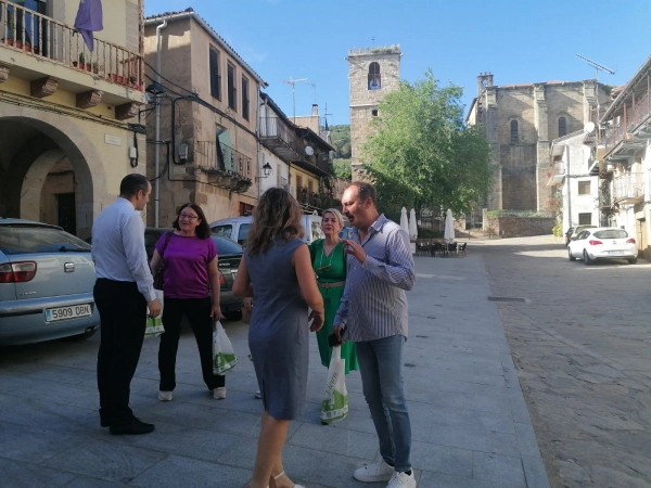 Image 3 of article La Junta de Extremadura propicia el encuentro entre las entidades que gestionan los planes de sostenibilidad turística en la región