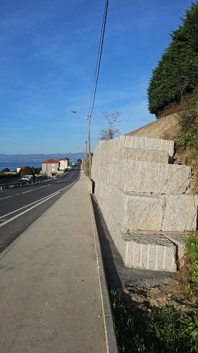 Imagen del artículo A Xunta remata as obras de reforzo dun noiro na estrada AC-550 no Lugar de Abuín, en Porto do Son