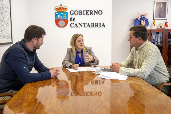 Imagen del artículo Urrutia invita al Ayuntamiento de Cieza a solicitar las ayudas del Gobierno de Cantabria para la adquisición de un vehículo de uso común