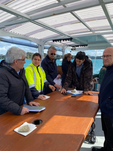 Imagen del artículo A directora do Intecmar participa nunha auditoría da Unión Europea para avaliar o sistema de control na produción de moluscos bivalvos en Nova Zelandia