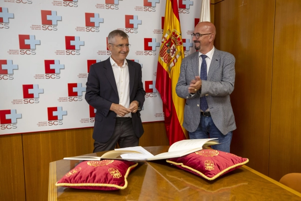 Imagen del artículo Luis Carretero toma posesión como nuevo director gerente del Servicio Cántabro de Salud