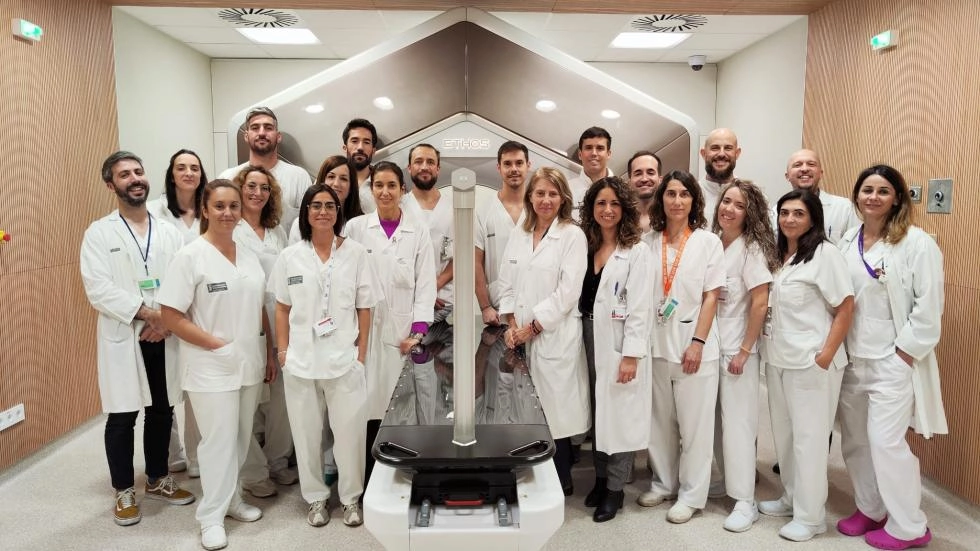 Imagen del artículo El Hospital General de Elche incorpora un equipo de última tecnología que permite realizar radioterapia adaptativa en la Comunitat Valenciana