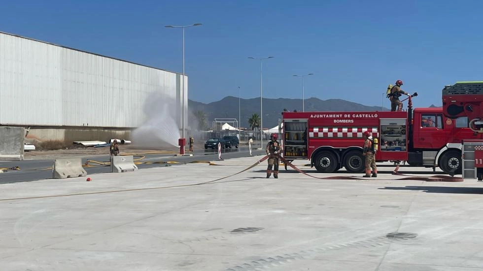 Imagen del artículo Emergencias realiza un simulacro de nube tóxica que activa el Plan de Emergencia Exterior del Puerto de Castellón