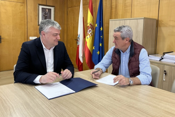 Imagen del artículo Agüeros analiza con el alcalde de Polaciones las medidas del Gobierno de Cantabria para apoyar a los municipios en riesgo de despoblación
