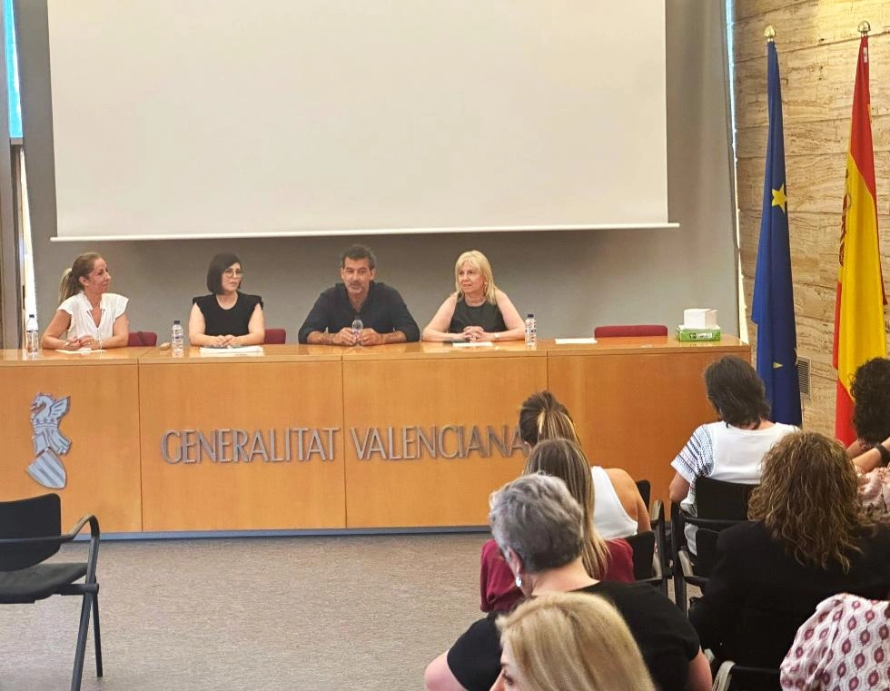 Imagen del artículo La directora general del Instituto Valenciano de Servicios Sociales se ha reunido con los ayuntamientos de la provincia de Alicante