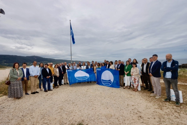 Imagen del artículo Ángeles Vázquez salienta que as 140 bandeiras azuis de 2024 consolidan Galicia como exemplo do coidado ambiental dos recursos naturais do litoral