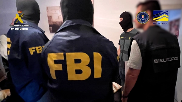 Imagen del artículo La Guardia Civil y el FBI desmantelan la mayor estructura online de difusión de propaganda de la organización terrorista Estado Islámico