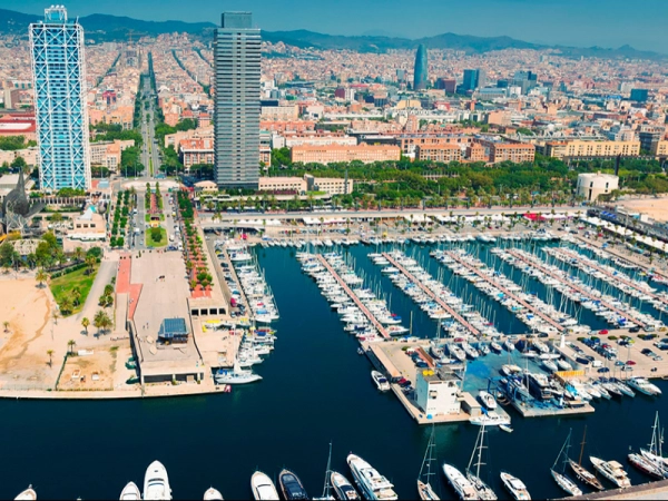Imagen del artículo El Govern autoritza ampliar dels 30 als 50 anys la delegació de la gestió del Port Olímpic a l'Ajuntament de Barcelona
