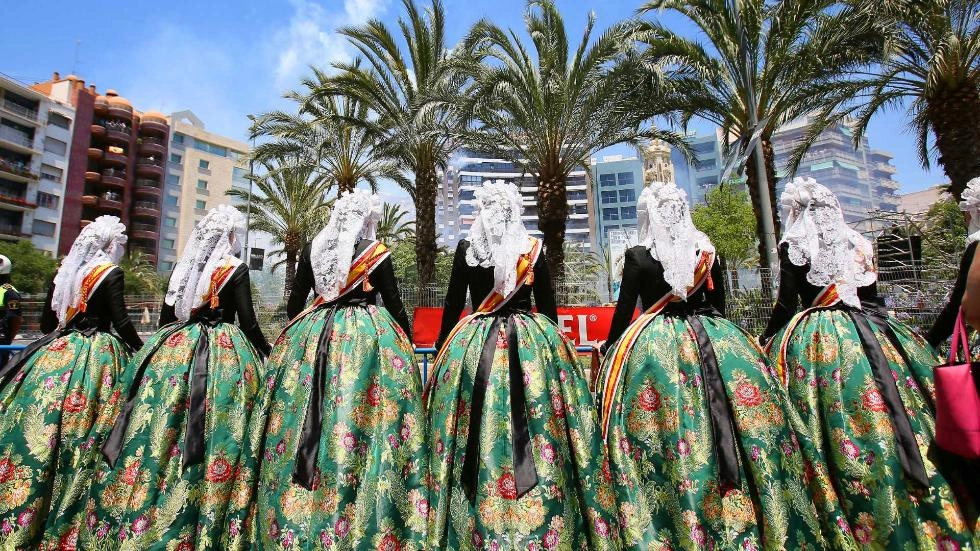 Imagen del artículo Turisme Comunitat Valenciana difunde los principales actos de la fiesta de 'Fogueres de Sant Joan 2023'