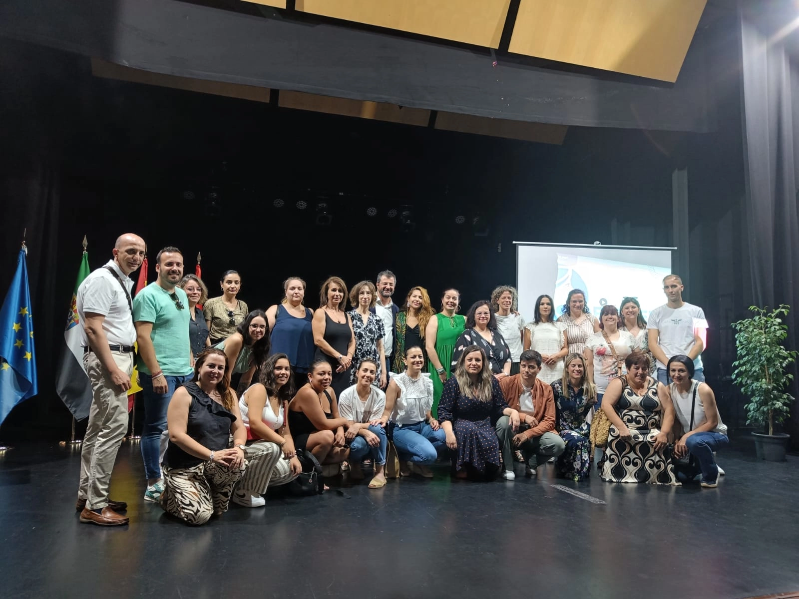 Imagen del artículo Las diez Lanzaderas de Empleo de Extremadura se reúnen en Cáceres y Mérida para compartir experiencias