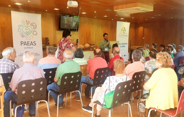 Imagen del artículo La iniciativa del Gobierno de La Rioja 'Descarboniza' forma una red ciudadana de adultos ante la crisis climática en una jornada de encuentro en el Jardín Botánico