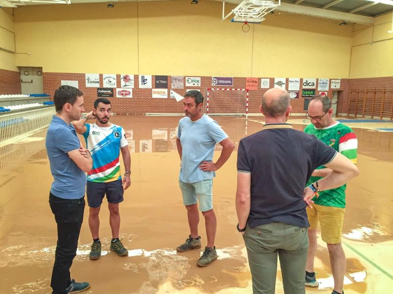Imagen del artículo El Consejero de Política Local visita Rincón de Soto y Aldeanueva de Ebro para conocer y valorar los daños causados por las fuertes tormentas