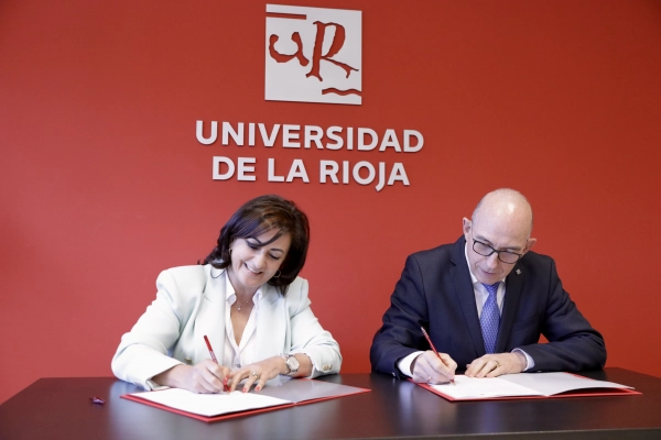 Imagen del artículo Gobierno regional y Universidad de La Rioja aumentan hasta 150 la oferta de plazas de nuevo ingreso en el Grado de Enfermería