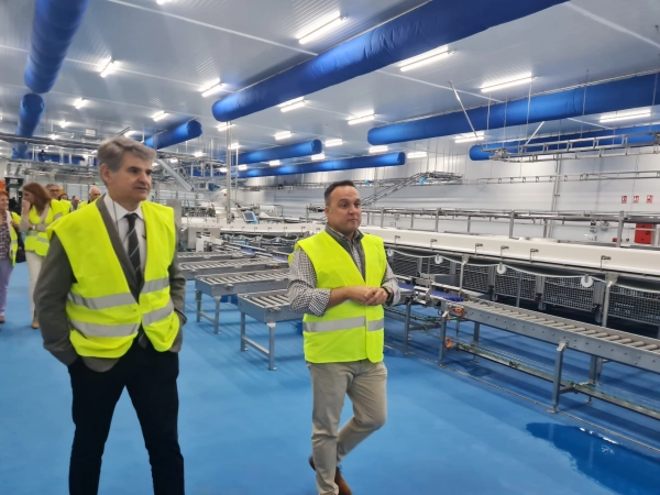 Imagen del artículo El SES crea tres plazas de veterinarios, ampliables a seis, para el nuevo Complejo del Ibérico de Extremadura en Zafra