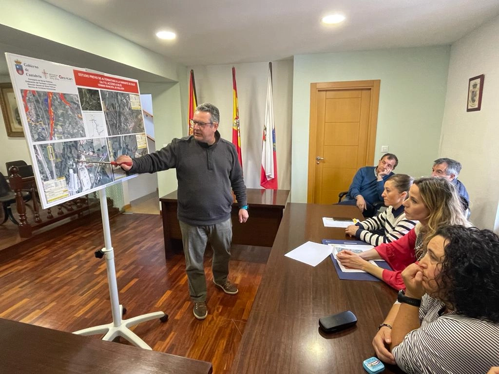 Imagen del artículo La Consejería de Obras Públicas iniciará el anteproyecto para mejorar el acceso de Silió