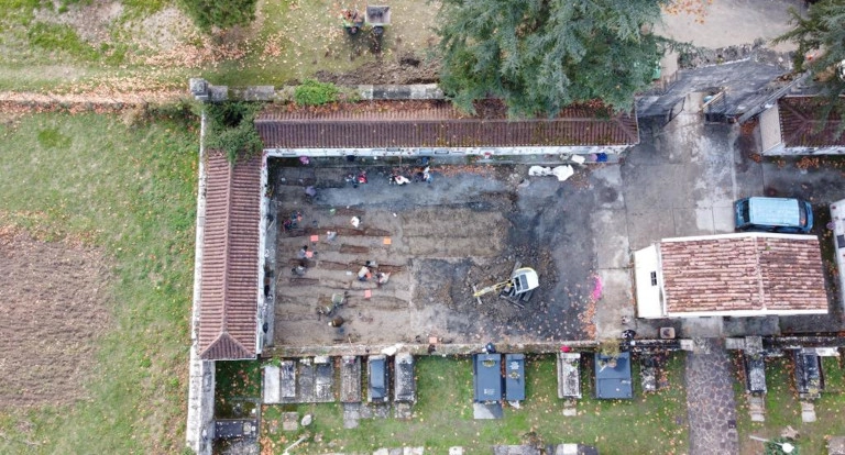 Imagen del artículo Una delegación del Gobierno Vasco busca en Extremadura a familiares de presos fallecidos en la prisión de Orduña para tratar de identificar los restos exhumados del cementerio de la localidad