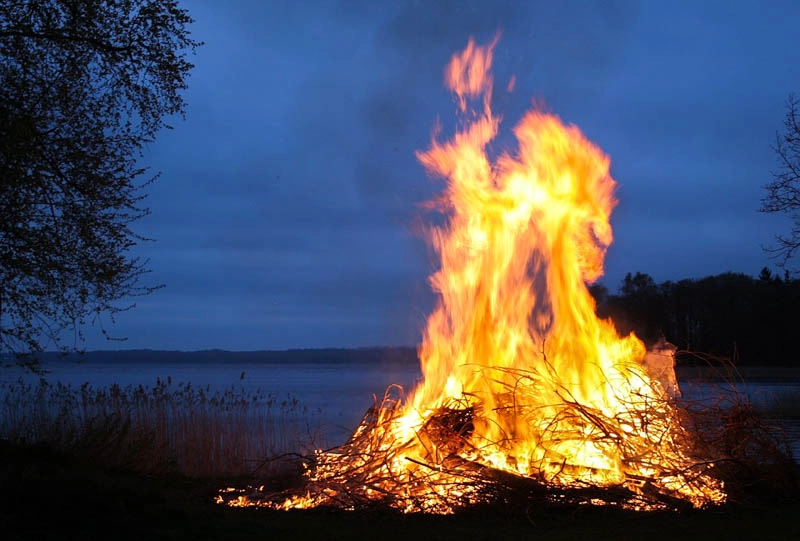 Imagen del artículo El Gobierno de Cantabria autorizará el uso del fuego en las hogueras de San Juan
