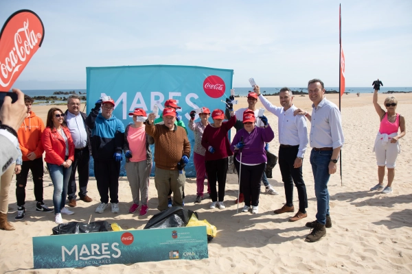 Imagen del artículo El proyecto Mares Circulares recala en Noja para mantener limpia de residuos la playa de Trengandín