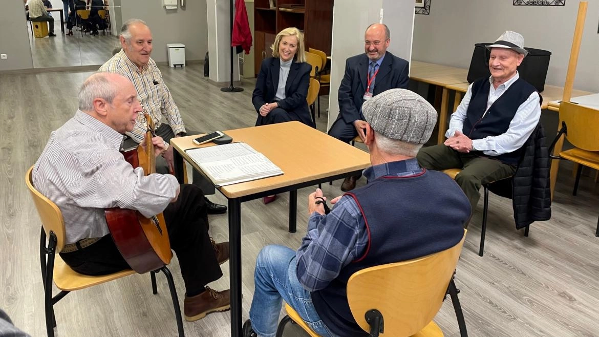 Imagen del artículo La Comunidad de Madrid continúa con la reapertura de las cafeterías en los Centros de Mayores públicos