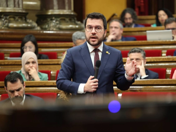 Imagen del artículo El president Aragonès exigeix al govern espanyol que posi mesures per resoldre el caos, la manca de direcció i les incidències sistemàtiques de Renfe