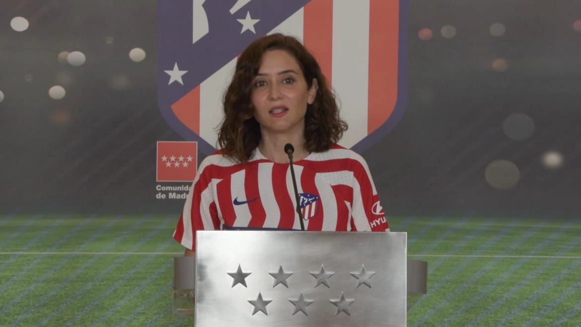 Imagen del artículo Díaz Ayuso felicita al Atlético de Madrid Femenino por su segunda Copa de la Reina: Son modelo de orgullo e inspiración para muchas mujeres