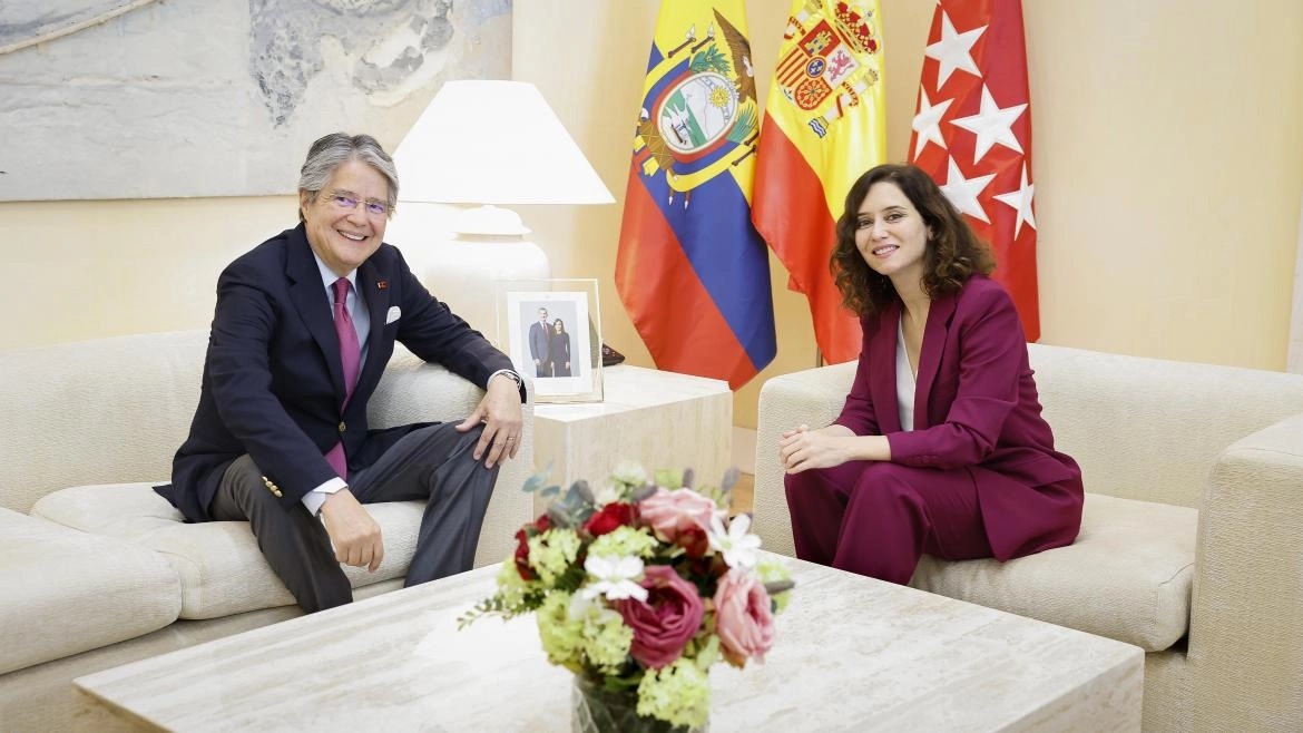 Imagen del artículo Díaz Ayuso recibe al presidente de la República del Ecuador en la Real Casa de Correos